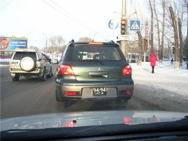 Номера асе. Блатные номера СССР. Советские номера на современной машине. Советские номера на современных авто. Блатные советские номера машин.